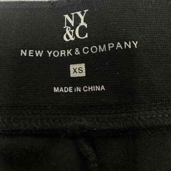 New York Company Black Velour Super Low Rise XS Wide Flared Sweatpants Jawstring - Picture 3 of 4